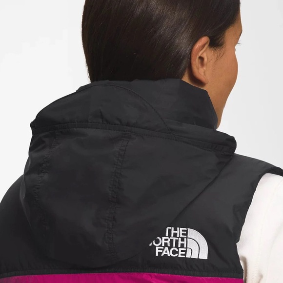 The North Face 1996 Retro Nuptse Down Vest with Hood Youth Medium - Picture 2 of 10